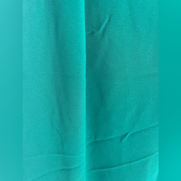 Green gorgeous evening dress - Picture 6 of 6